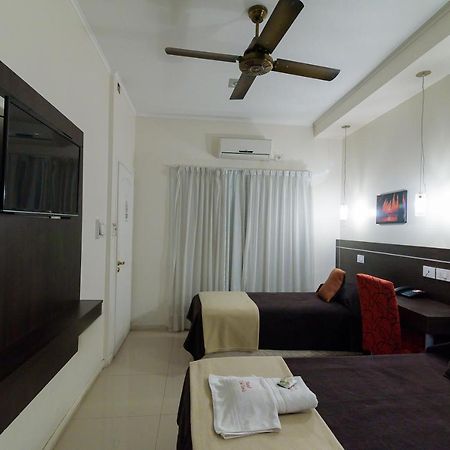 Hotel Coe Vera Paraná المظهر الخارجي الصورة
